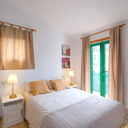 Duplex & Pool, La Palma *